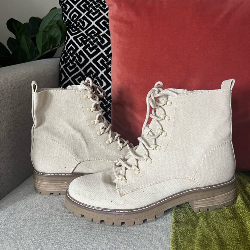 Cream Canvas Combat Boot - SZ 11